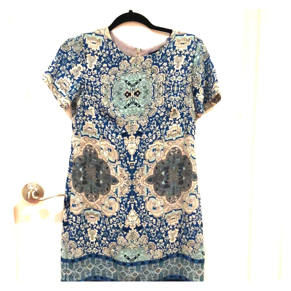 Lulus shift dress